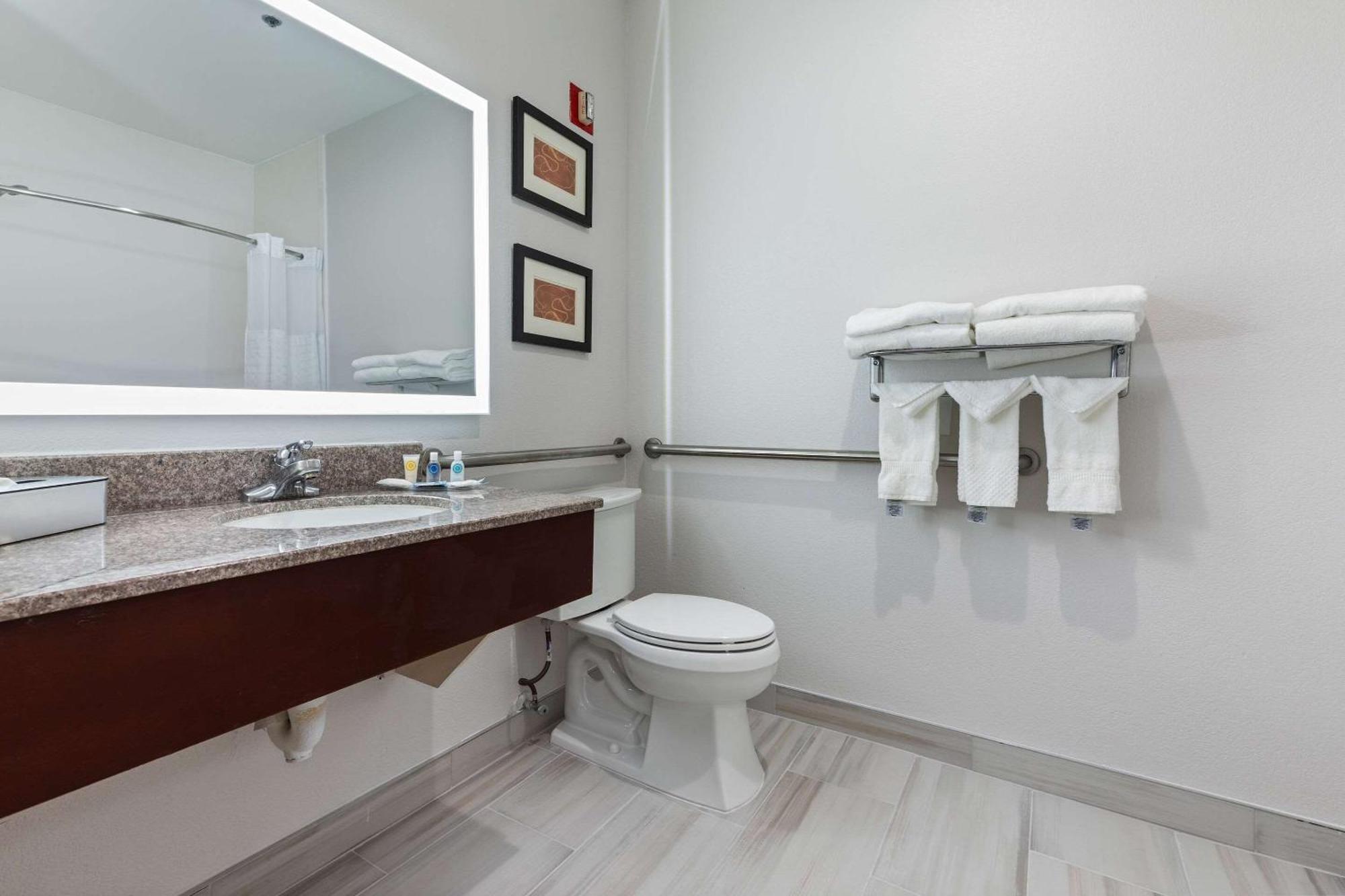 Comfort Suites Lombard - Addison Zewnętrze zdjęcie