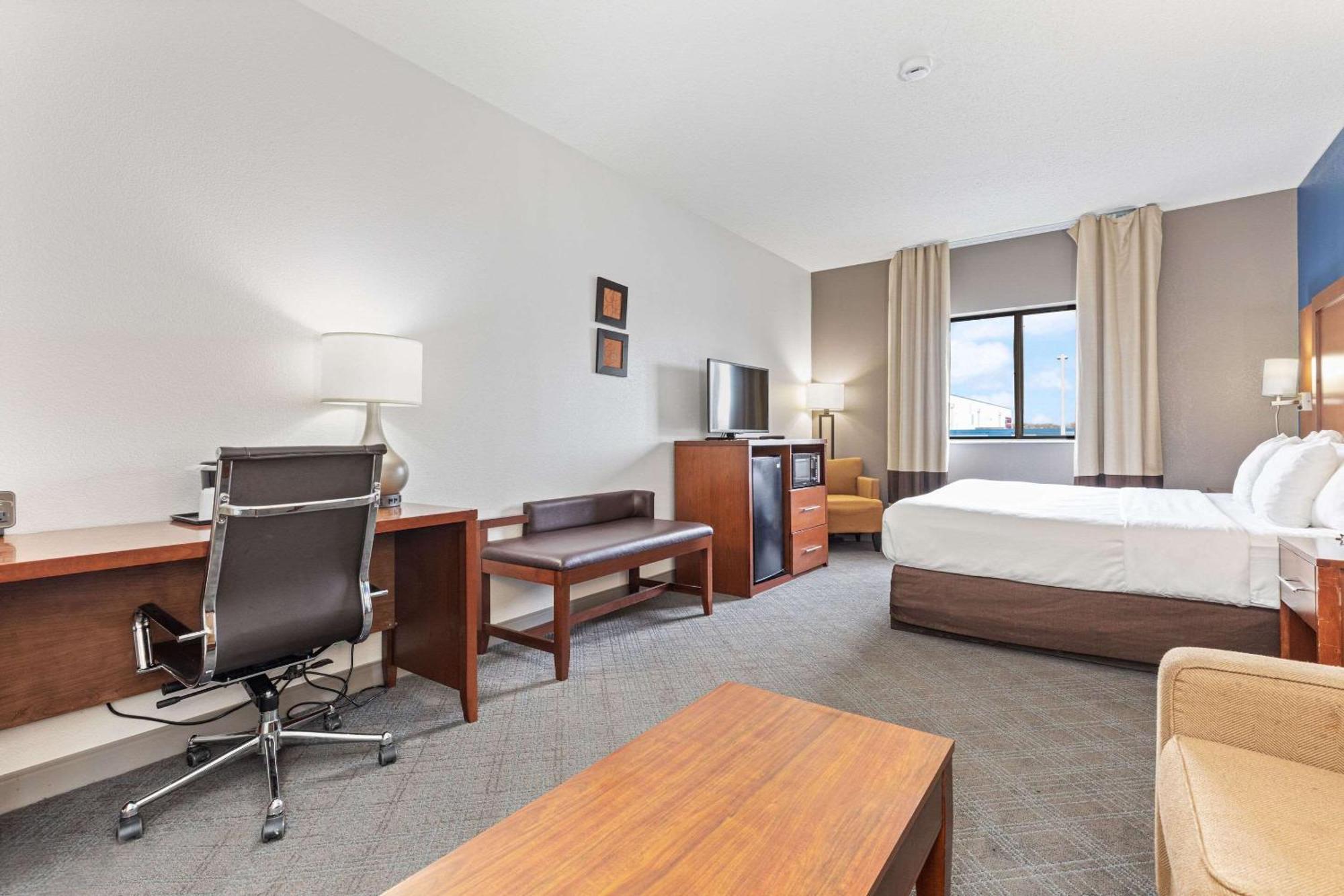 Comfort Suites Lombard - Addison Zewnętrze zdjęcie